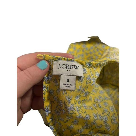 J. Crew Size Small Embroidered‎ flutter-sleeve top yellow smocked floral - Picture 3 of 5